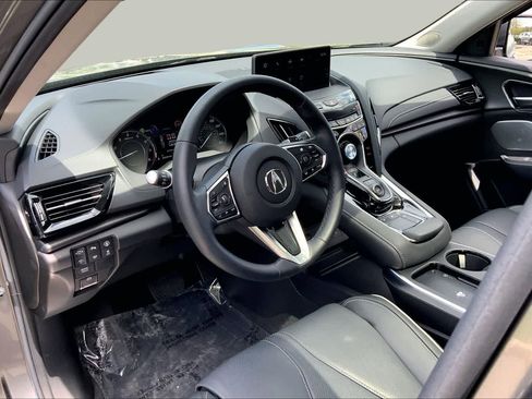 Used 2025 Acura RDX SH-AWD w/ Advance Package image 28