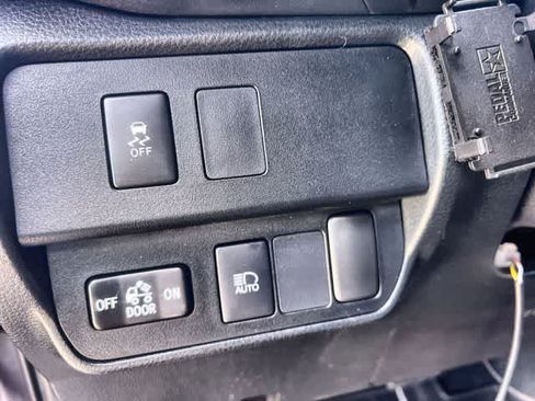 Used 2021 Toyota Tacoma SR w/ SR Convenience Package RWD image 28