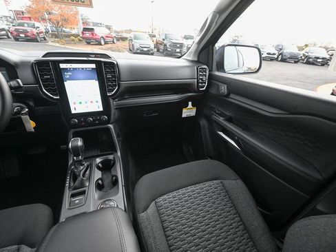 New 2025 Ford Ranger XLT w/ Black Appearance Package image 27