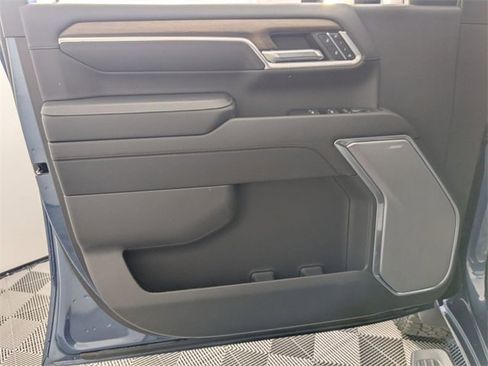 Certified 2024 Chevrolet Silverado 2500 High Country w/ Technology Package image 10