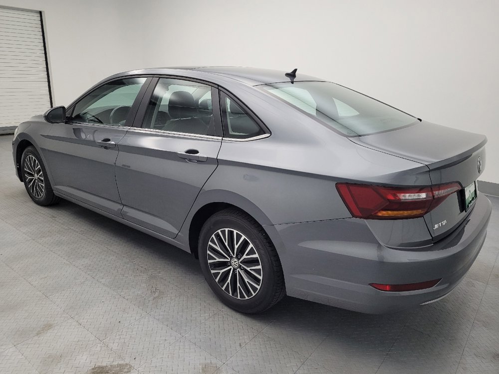 Used 2019 Volkswagen Jetta SE FWD image 3
