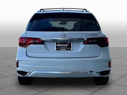 Used 2020 Acura MDX FWD w/ Advance Package image 9