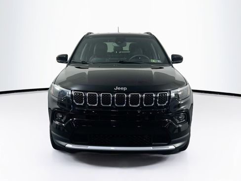 Used 2023 Jeep Compass Limited w/ Elite Group image 2