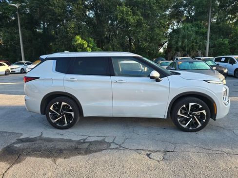 Used 2022 Mitsubishi Outlander SEL FWD image 3