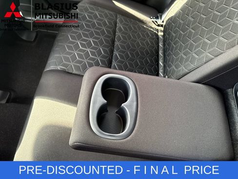 Used 2025 Mitsubishi Outlander Sport ES AWD/4WD image 34