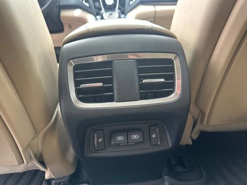 Used 2019 Acura RDX AWD w/ Advance Package image 17