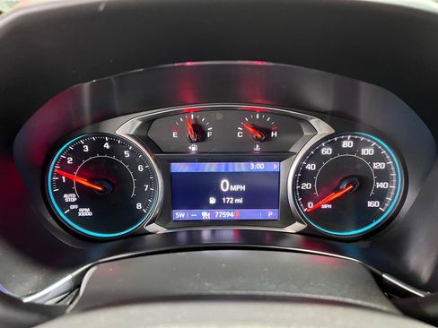 Used 2020 Chevrolet Equinox Premier image 10