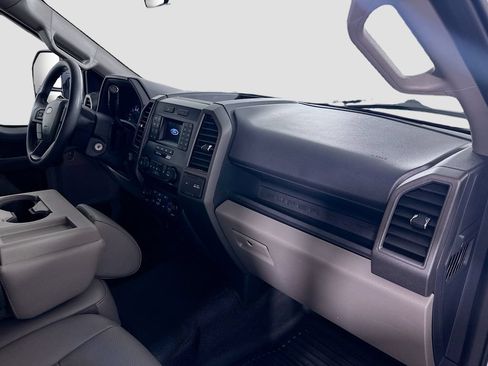 Certified 2022 Ford F250 XL w/ Power Equipment Group RWD image 25