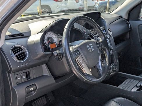 Used 2015 Honda Pilot Touring image 8