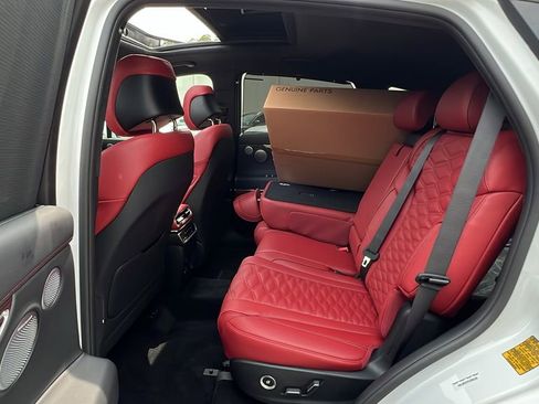 New 2026 Genesis GV80 3.5T e-SC image 38