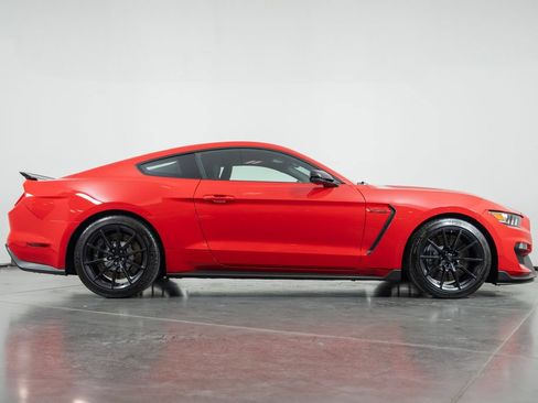 Used 2018 Ford Mustang Shelby GT350 w/ Electronics Package RWD image 4