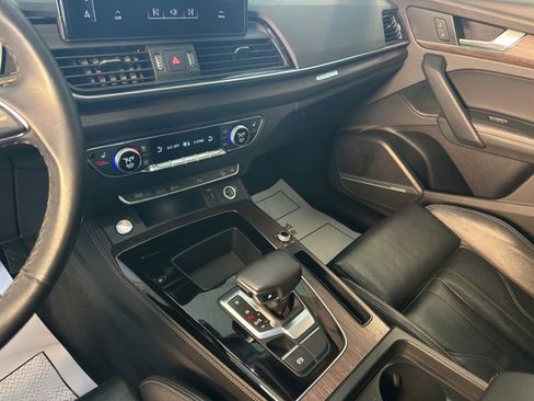 Used 2024 Audi Q5 2.0T Premium Plus image 17