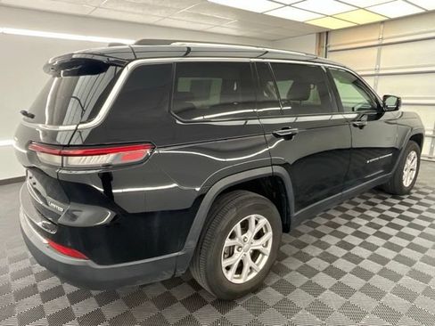 Used 2022 Jeep Grand Cherokee L Limited AWD/4WD image 22