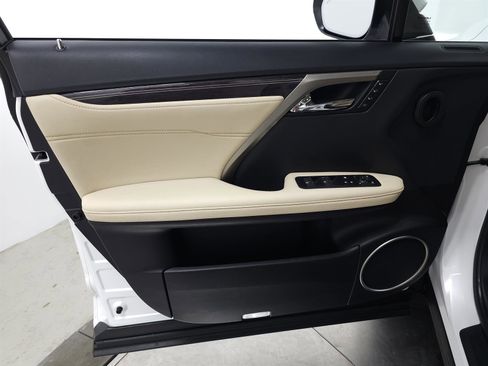 Used 2022 Lexus RX 350 AWD w/ Luxury Package image 14