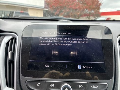 Used 2023 Chevrolet Malibu LT image 16