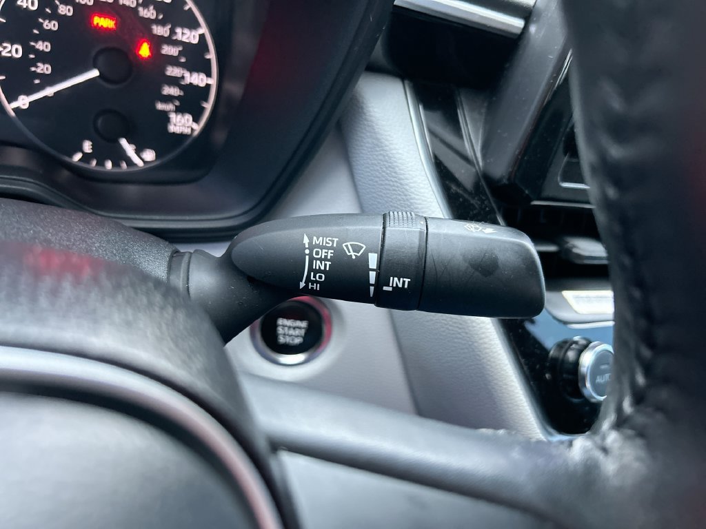 Used 2024 Toyota Corolla SE FWD image 19