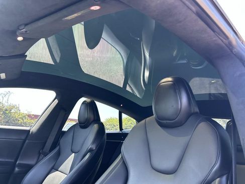 Used 2022 Tesla Model S Standard Range AWD/4WD image 31