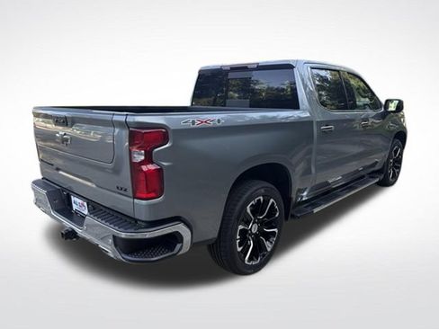 Used 2024 Chevrolet Silverado 1500 LTZ w/ LTZ Convenience Package II AWD/4WD image 7