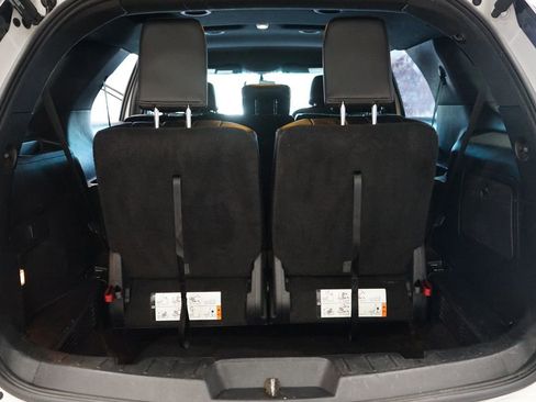 Used 2016 Ford Explorer XLT w/ Equipment Group 202A image 44