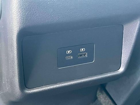 Used 2023 Nissan Rogue SV AWD/4WD image 15