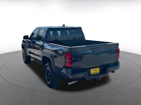 Used 2025 Toyota Tacoma TRD Off-Road AWD/4WD image 11