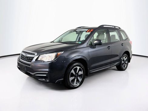 Used 2017 Subaru Forester 2.5i w/ Alloy Wheel Package AWD/4WD image 7