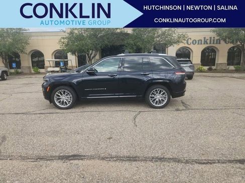 Used 2024 Jeep Grand Cherokee Summit w/ Adv Protech Group IV AWD/4WD image 1