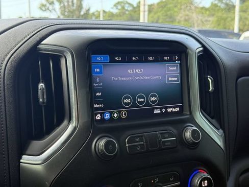 Used 2021 Chevrolet Silverado 2500 LT w/ Convenience Package AWD/4WD image 26
