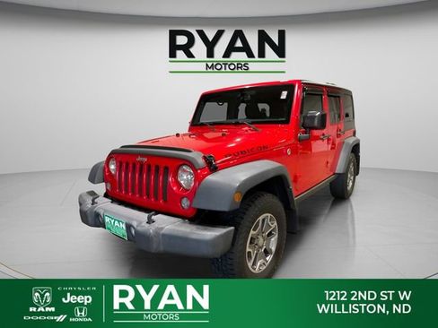 Used 2015 Jeep Wrangler Unlimited Rubicon w/ Max Tow Package AWD/4WD image 7