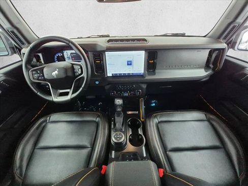 Used 2024 Ford Bronco Badlands AWD/4WD image 19