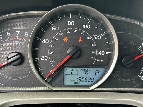 Used 2015 Toyota RAV4 LE AWD/4WD image 17