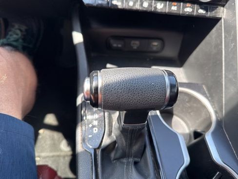 Used 2022 Kia K5 GT-Line w/ GT-Line FWD Premium Package image 28