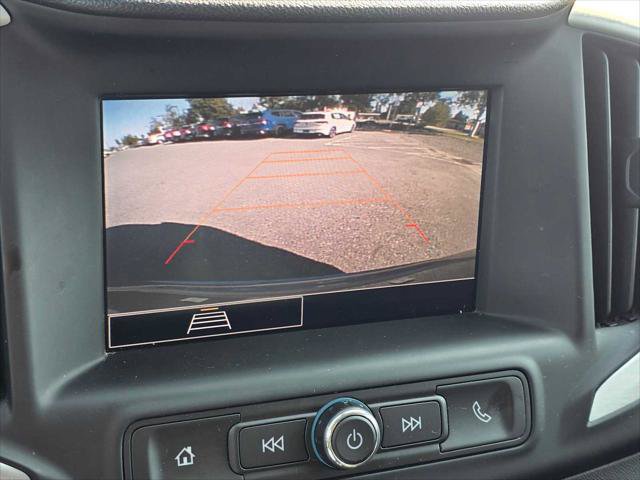 Used 2024 GMC Terrain SLE AWD/4WD image 29