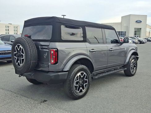 Certified 2024 Ford Bronco Outer Banks image 6