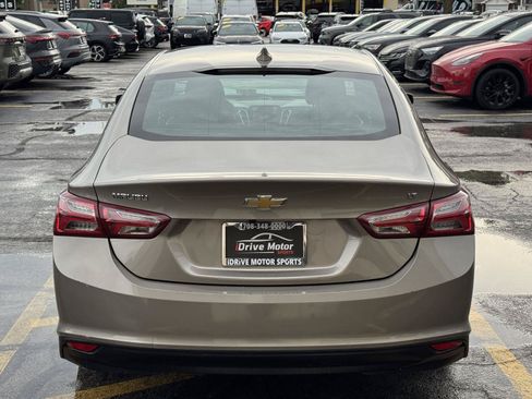 Used 2022 Chevrolet Malibu LT FWD image 8