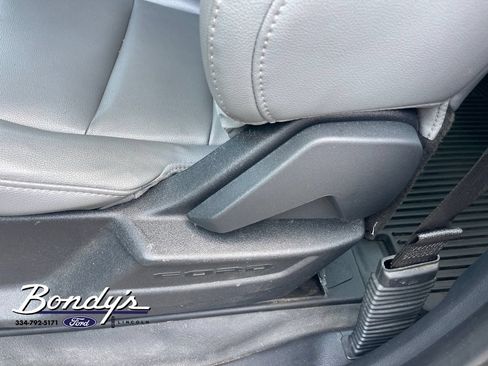 Used 2022 Ford F150 XL w/ Equipment Group 101A High AWD/4WD image 9