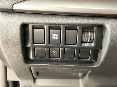 Used 2021 Subaru Forester Premium AWD/4WD image 14