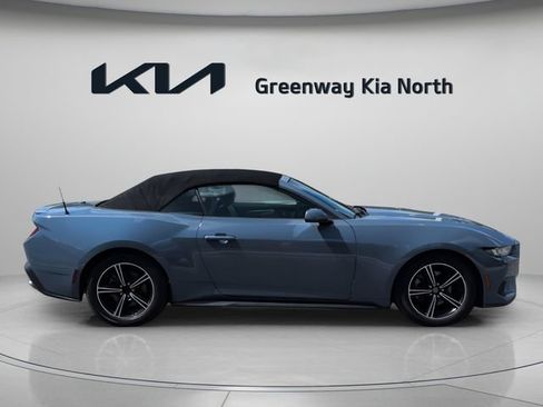 Used 2024 Ford Mustang Premium RWD image 9