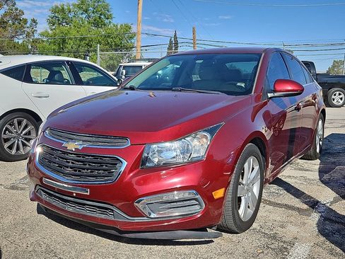 Used 2015 Chevrolet Cruze Diesel w/ Enhanced Safety Package FWD image 1