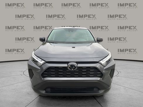 Used 2025 Toyota RAV4 LE image 8