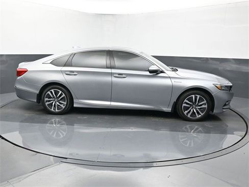 Used 2019 Honda Accord EX image 6