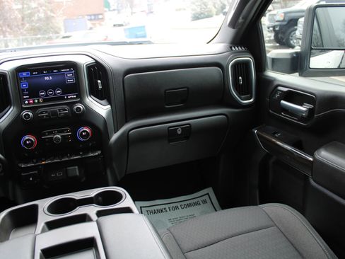 Used 2021 Chevrolet Silverado 3500 LT w/ Texas Edition image 14