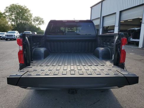 Used 2022 Chevrolet Silverado 1500 LTZ image 9