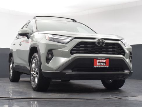 Used 2023 Toyota RAV4 XLE Premium AWD/4WD image 33