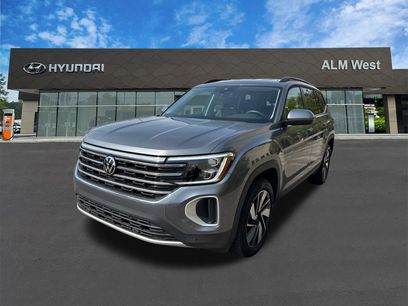 Used 2025 Volkswagen Atlas SE