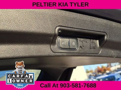 Used 2021 Ford Explorer XLT w/ Equipment Group 202A image 11