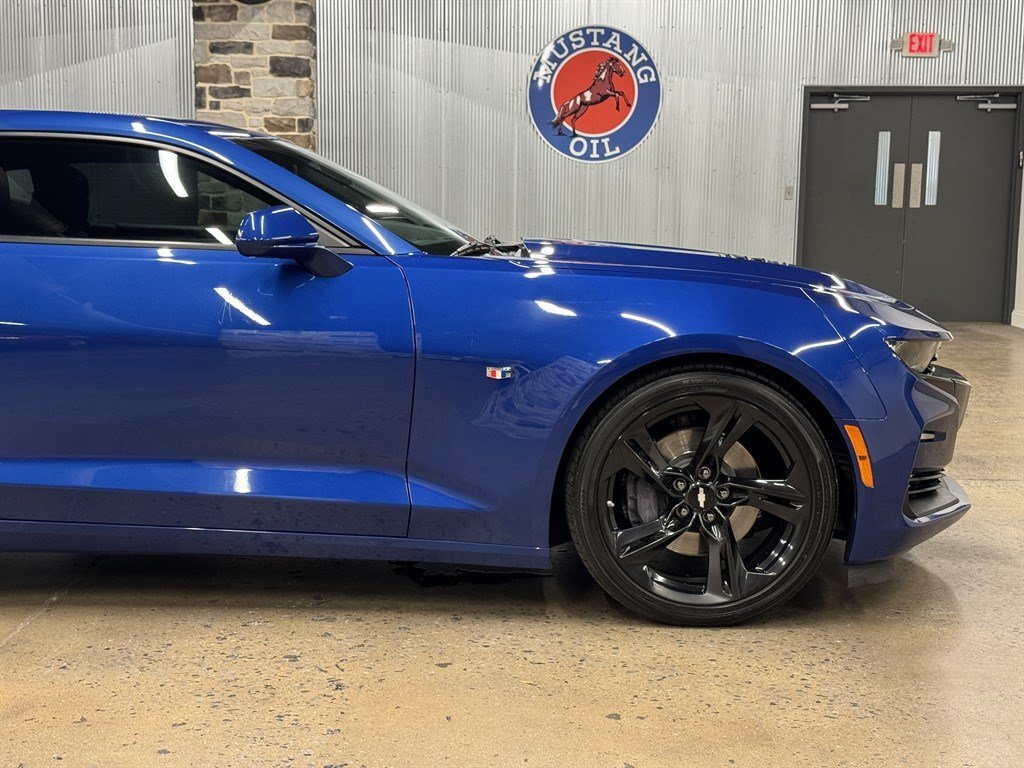 Used 2019 Chevrolet Camaro SS RWD image 19