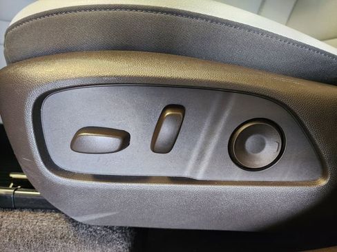 Certified 2026 GMC Terrain Denali image 13