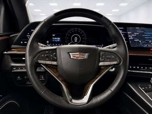 Used 2023 Cadillac Escalade ESV Sport Platinum w/ LPO, ONYX Package AWD/4WD image 51