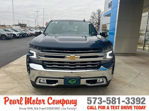 Certified 2022 Chevrolet Silverado 1500 LTZ w/ LTZ Premium Package image 2